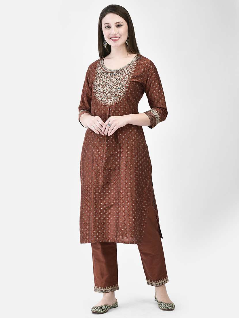 women printed three quarter sleevea-line kurta