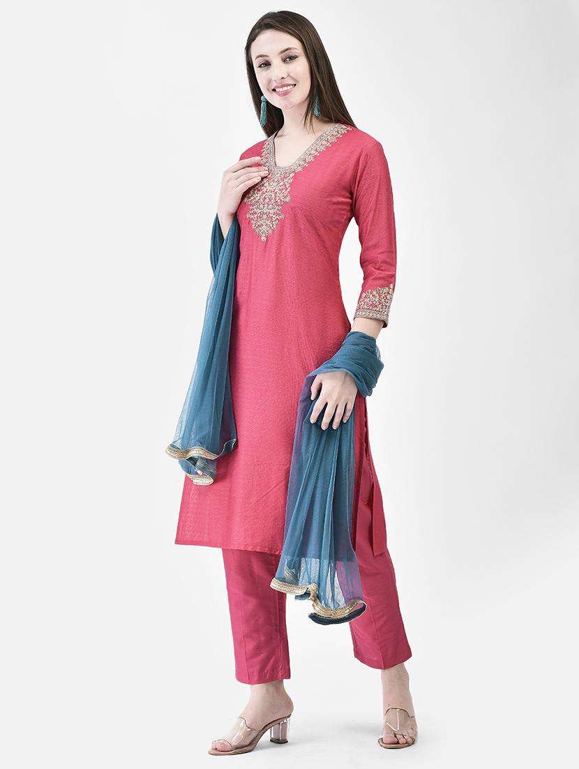 women self design three quarter sleeve straight kurta