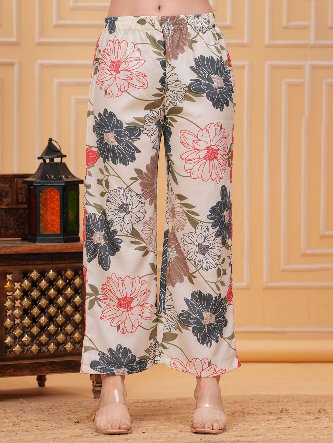 women floral tie up neck kurta pant set - 22295846 -  Standard Image - 5