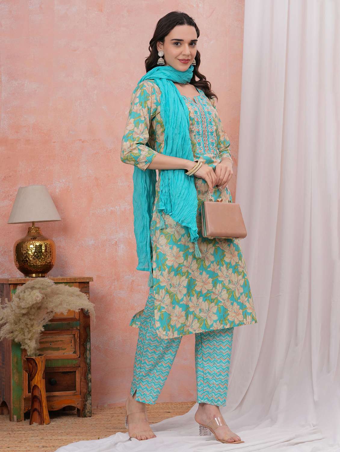 women floral printed three quarter sleeve kurta pant with dupatta set