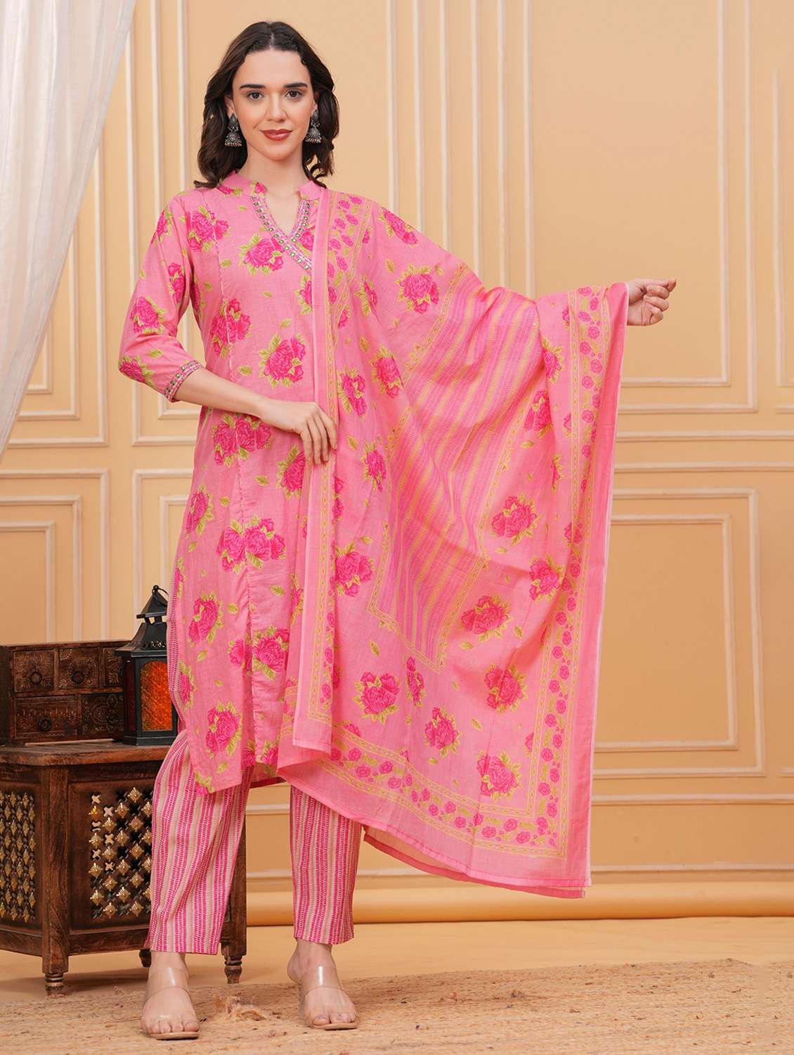 women floral printed three quarter sleeve kurta pant with dupatta set