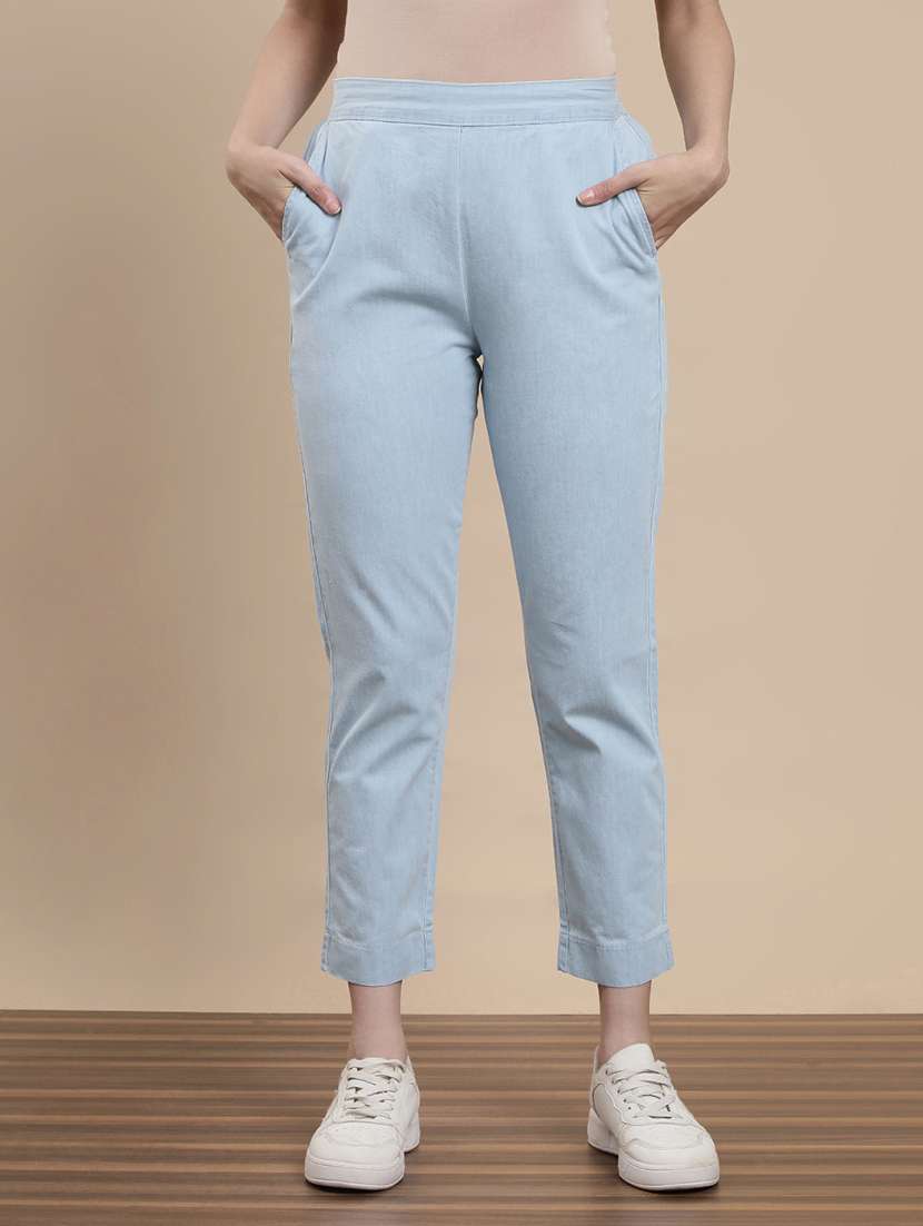 women solid mid rise cigarette pants
