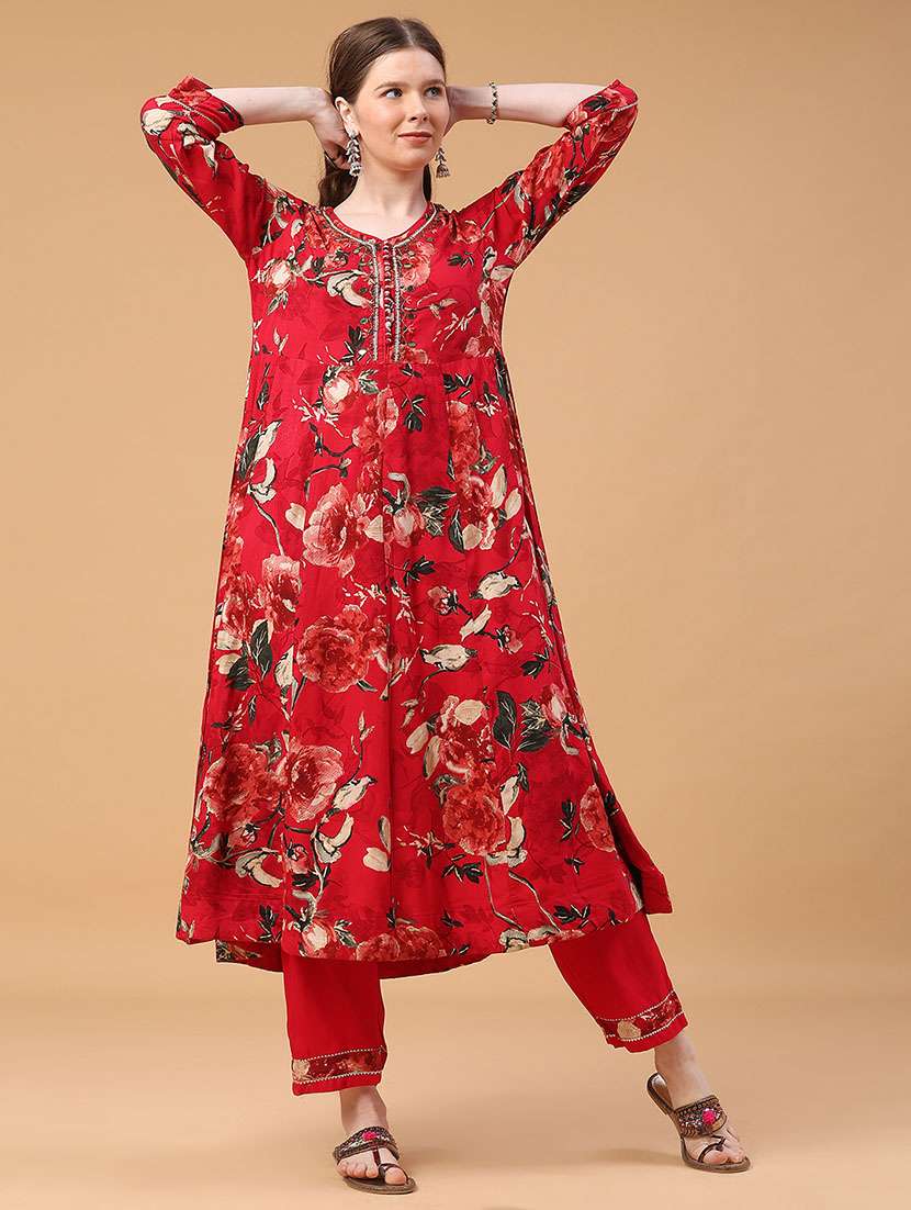 women floral three quarter sleeve kurta pant with dupatta set - 22296183 -  Standard Image - 3
