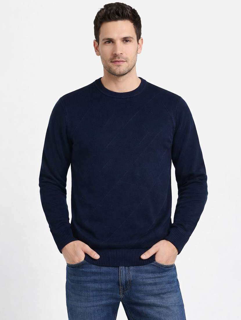 men self design long sleeve regular fit pullover