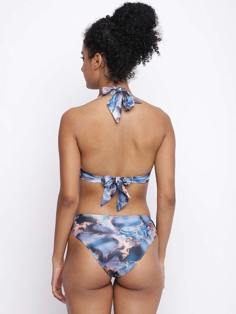 women printed bikini set - 22296486 -  Standard Image - 3