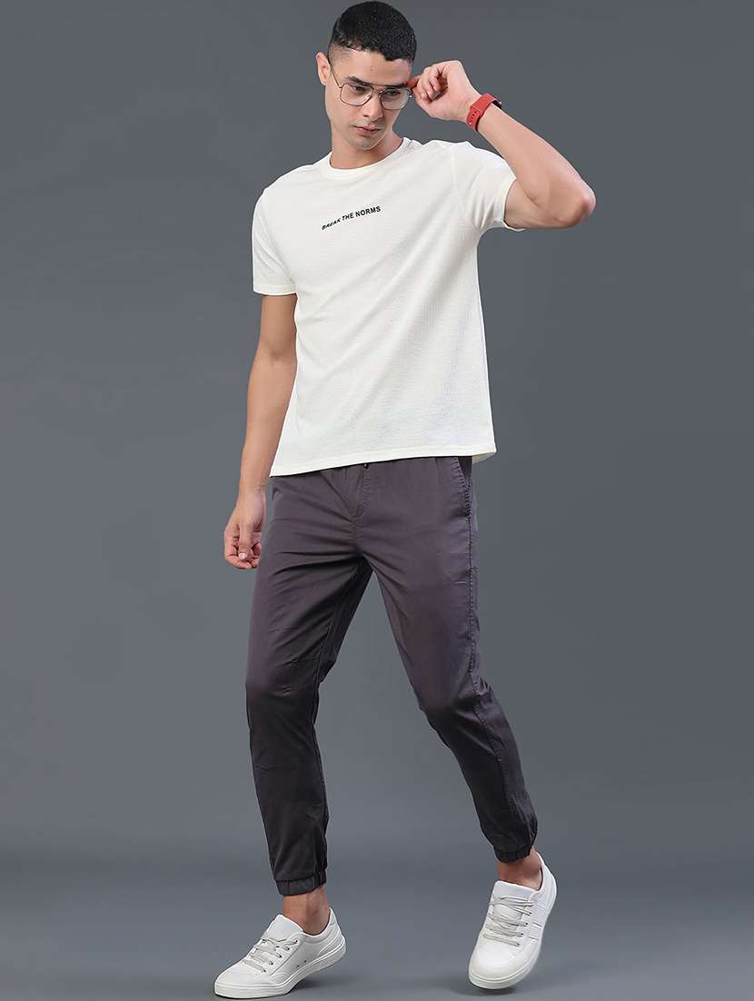 men solid mid rise regular fit jogger - 22296960 -  Standard Image - 5