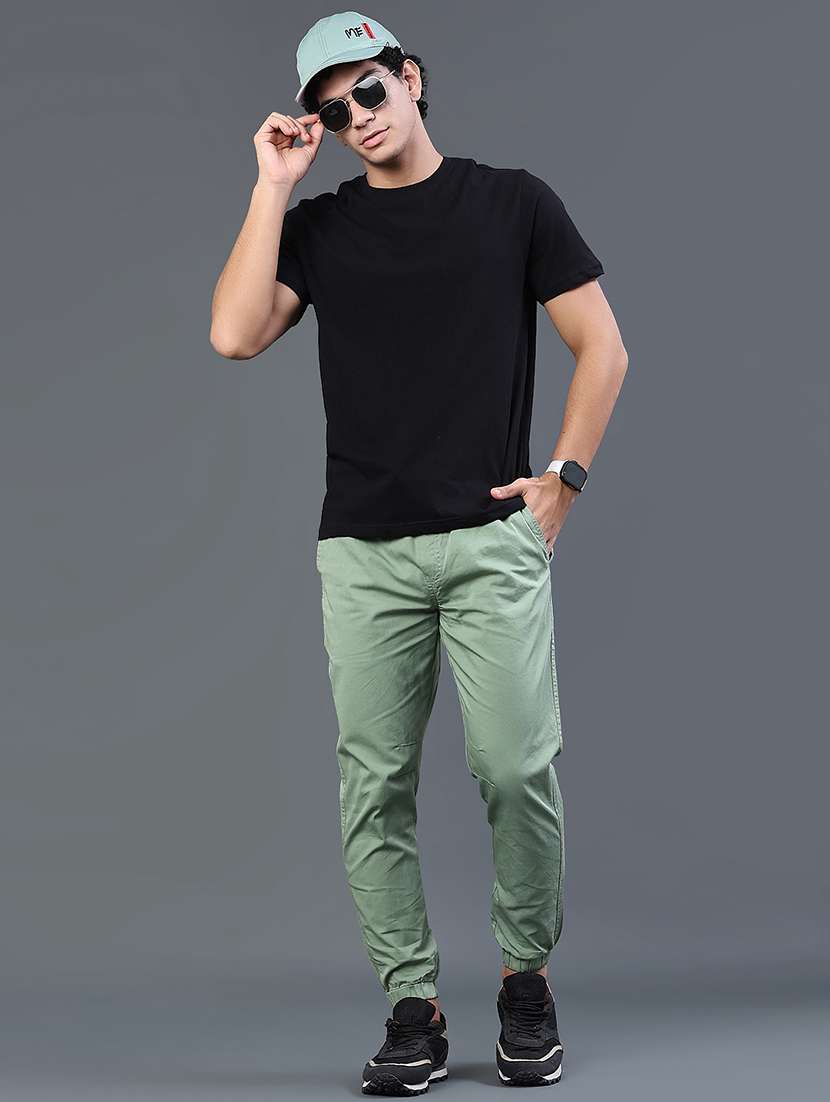 men solid mid rise regular fit jogger - 22296962 -  Standard Image - 5