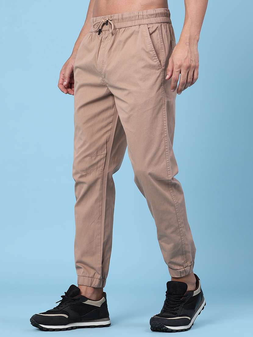 men solid mid rise regular fit jogger - 22296963 -  Standard Image - 3