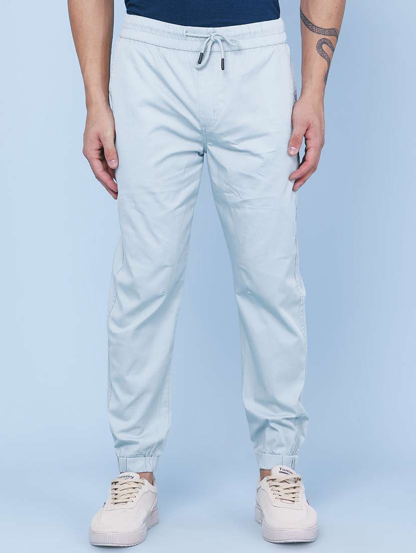 men solid mid rise regular fit jogger