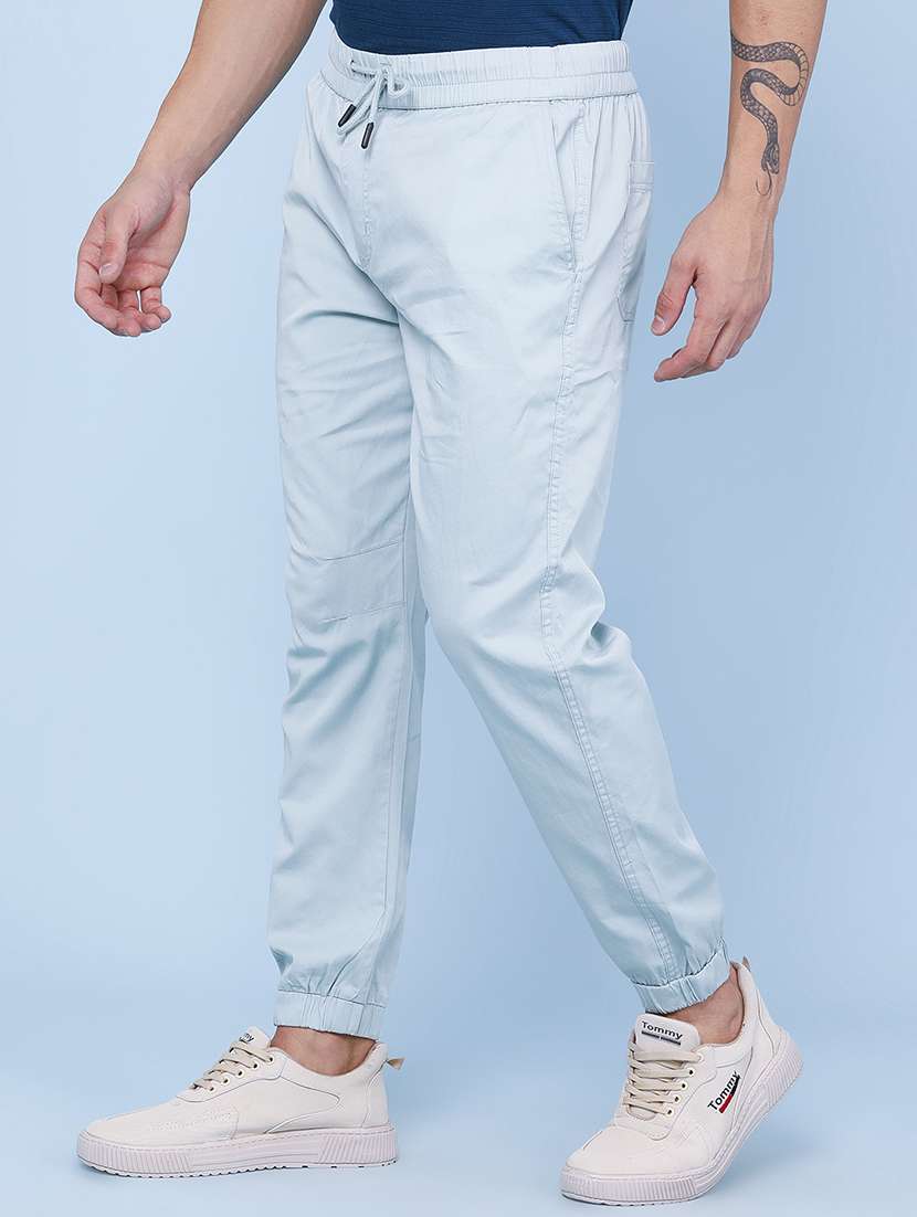 men solid mid rise regular fit jogger - 22296966 -  Standard Image - 3