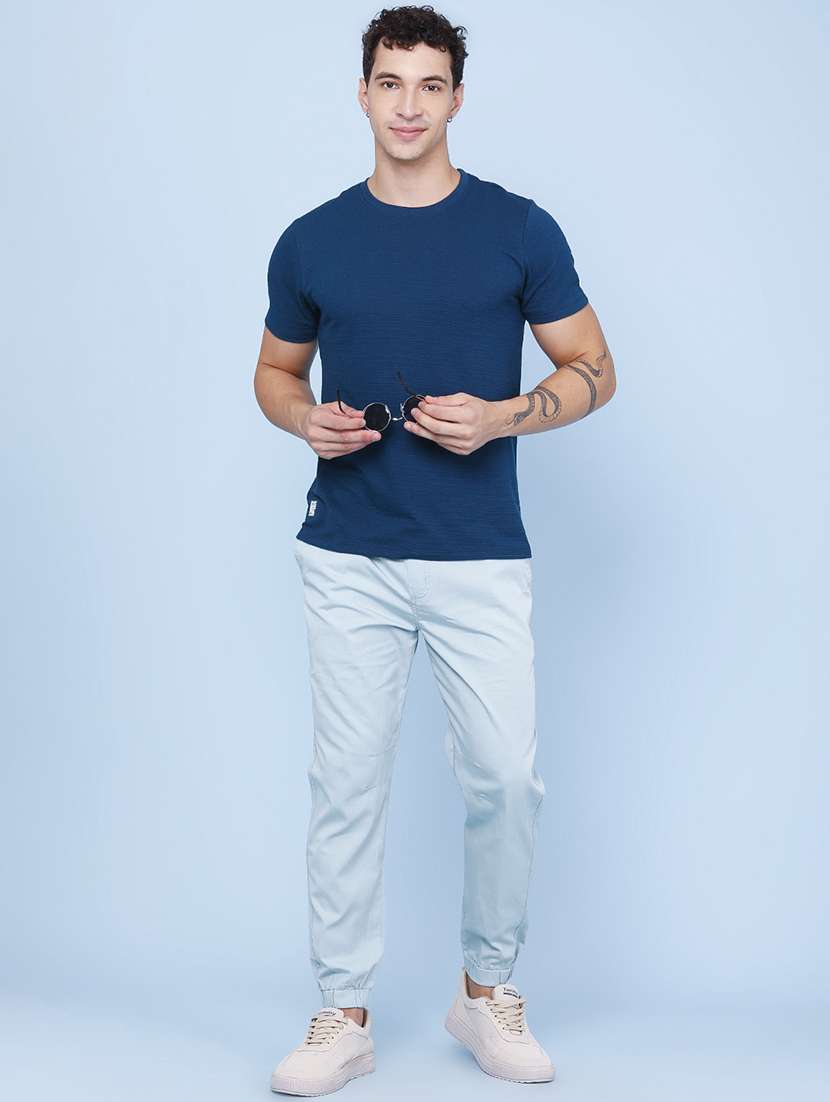 men solid mid rise regular fit jogger - 22296966 -  Standard Image - 5
