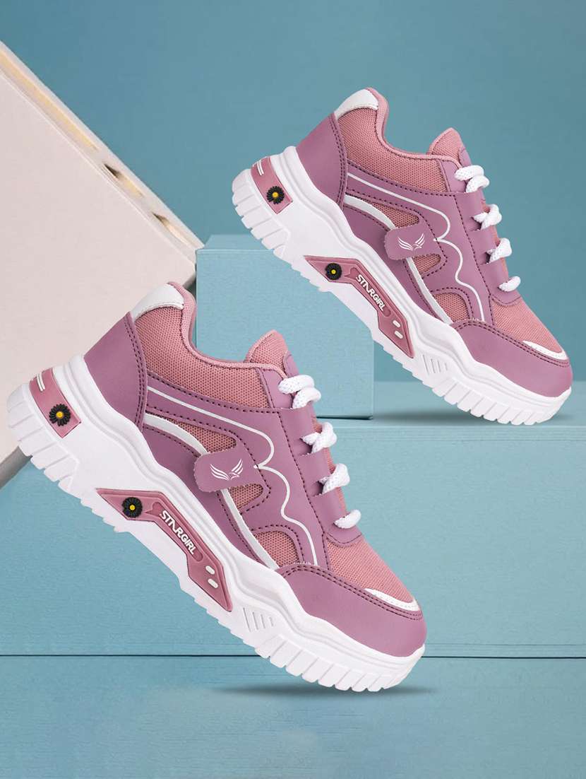 women solid lace-up casual shoe