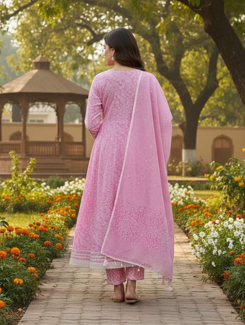 women printed three quarter sleeve kurta pant with dupatta set - 22297415 -  Standard Image - 3