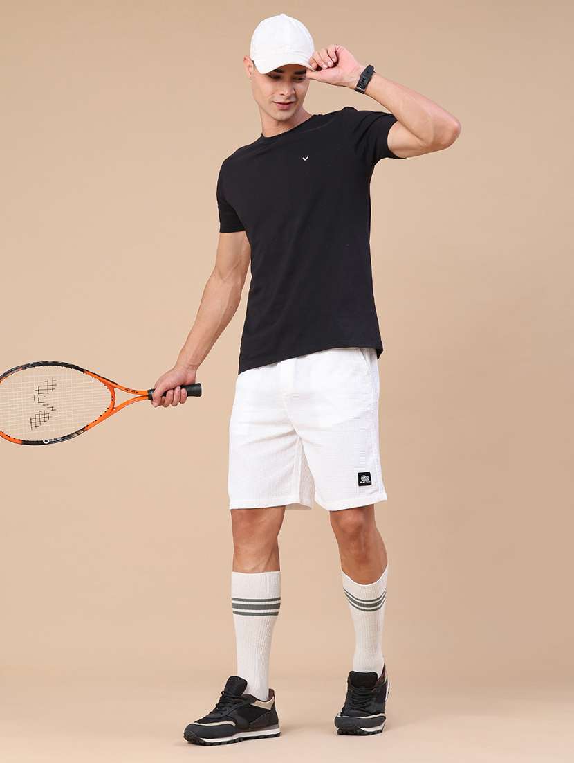 men textured mid rise regular fit shorts - 22298354 -  Standard Image - 5