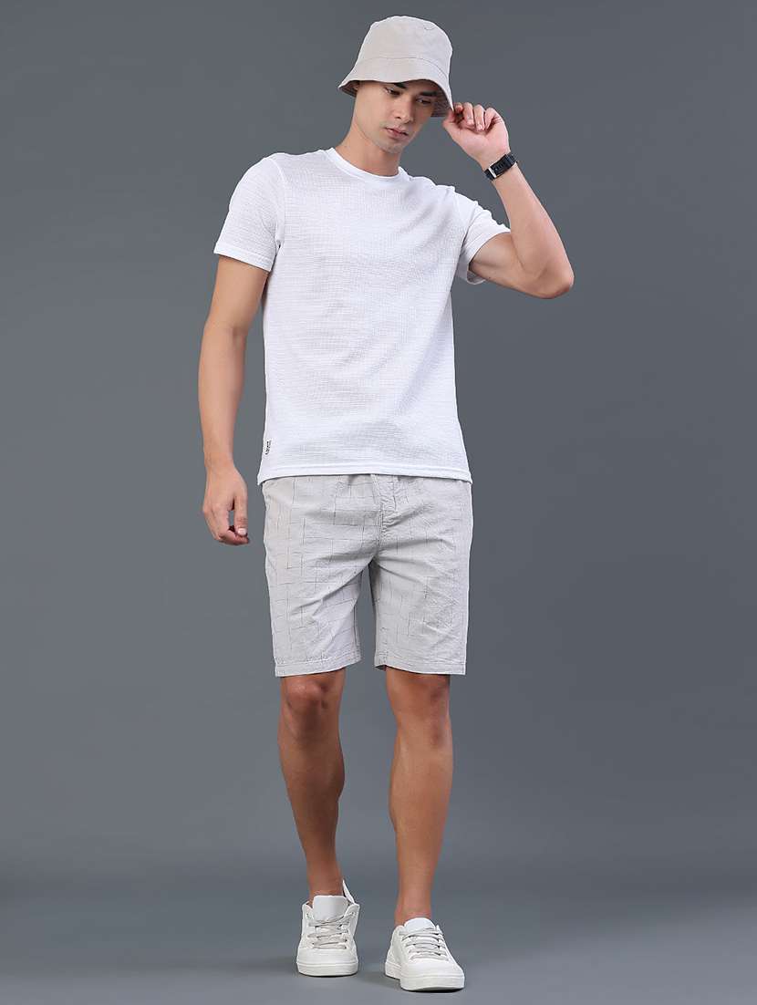 men printed mid rise regular fit shorts - 22298356 -  Standard Image - 5