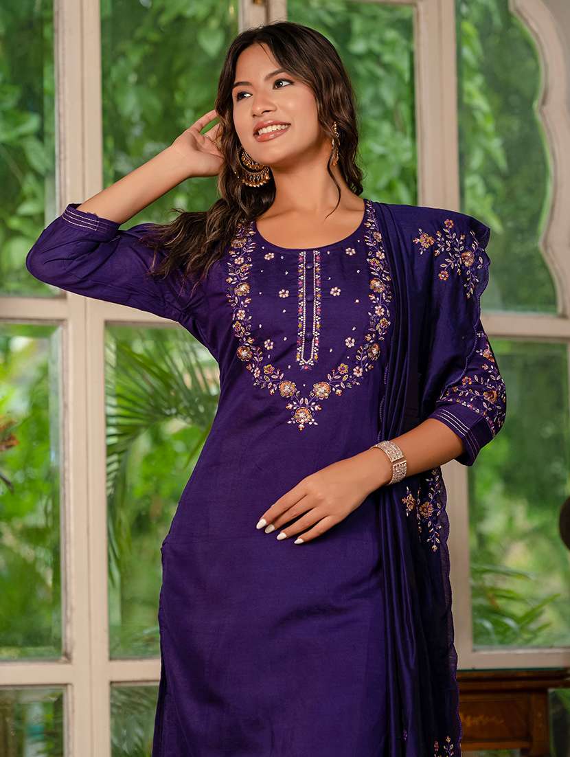 Women Solid With Work Three Quarter Sleeve Kurta Pant With Dupatta Set - 22298495 -  Standard Image - 3
