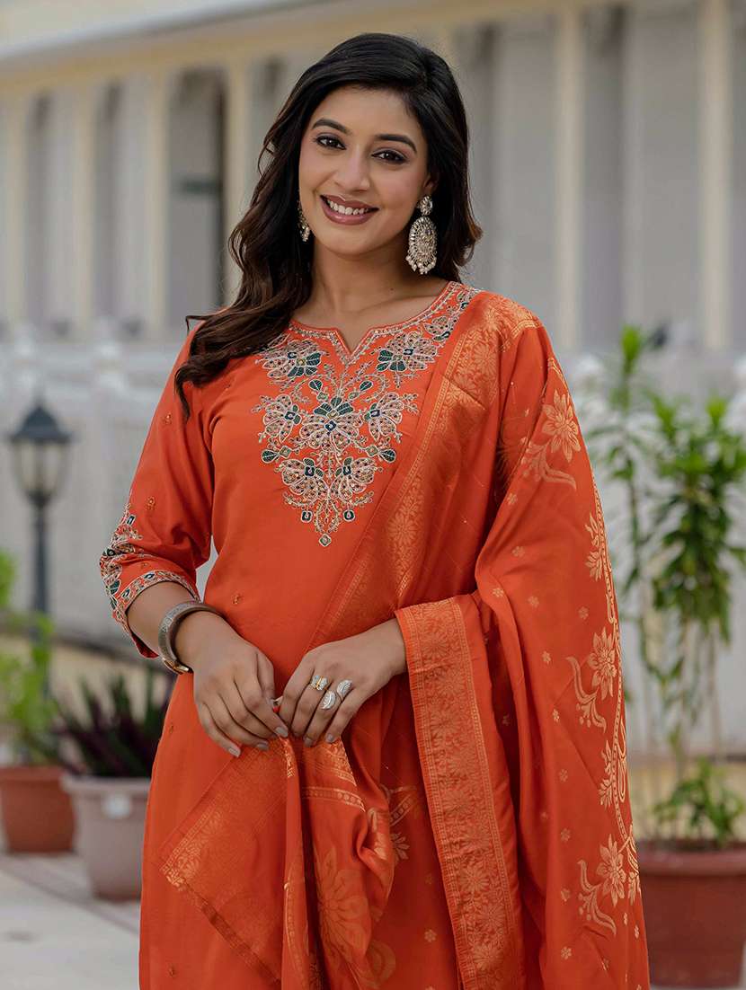 Women Solid With Work Three Quarter Sleeve Kurta Pant With Dupatta Set - 22298497 -  Standard Image - 3