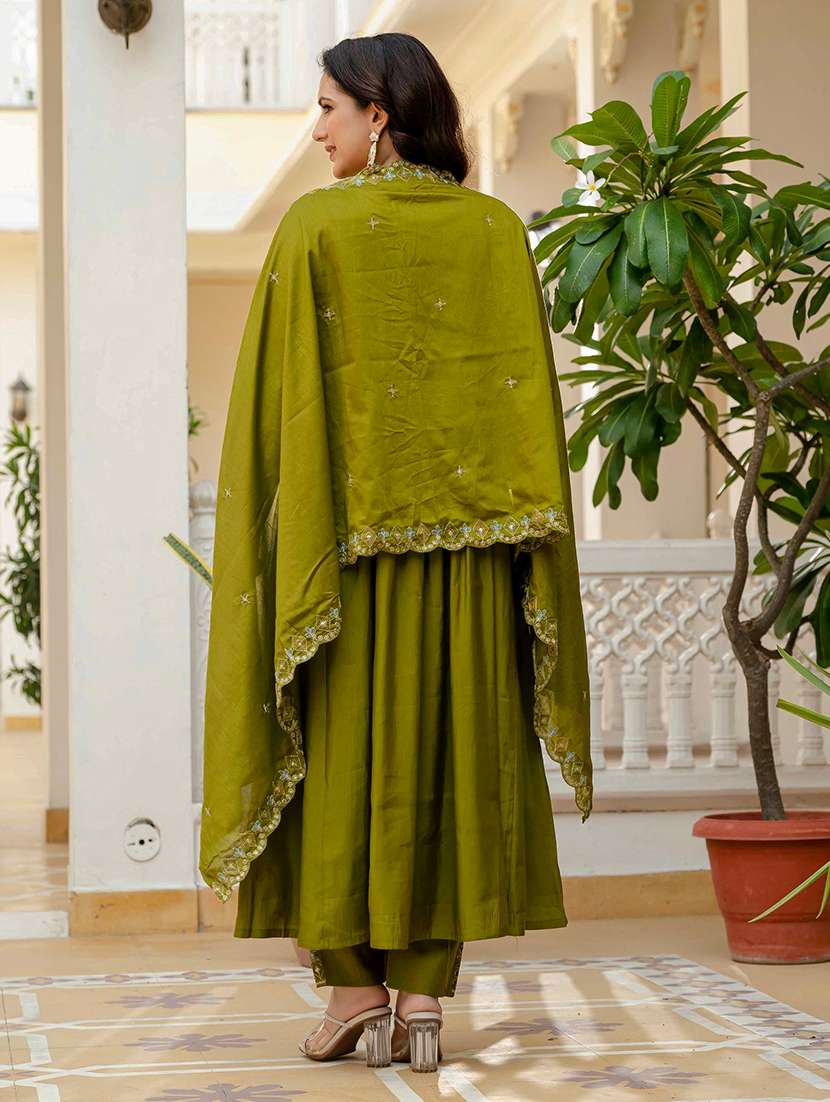 women solid with work three quarter sleeve kurta pant with dupatta set - 22298502 -  Standard Image - 3
