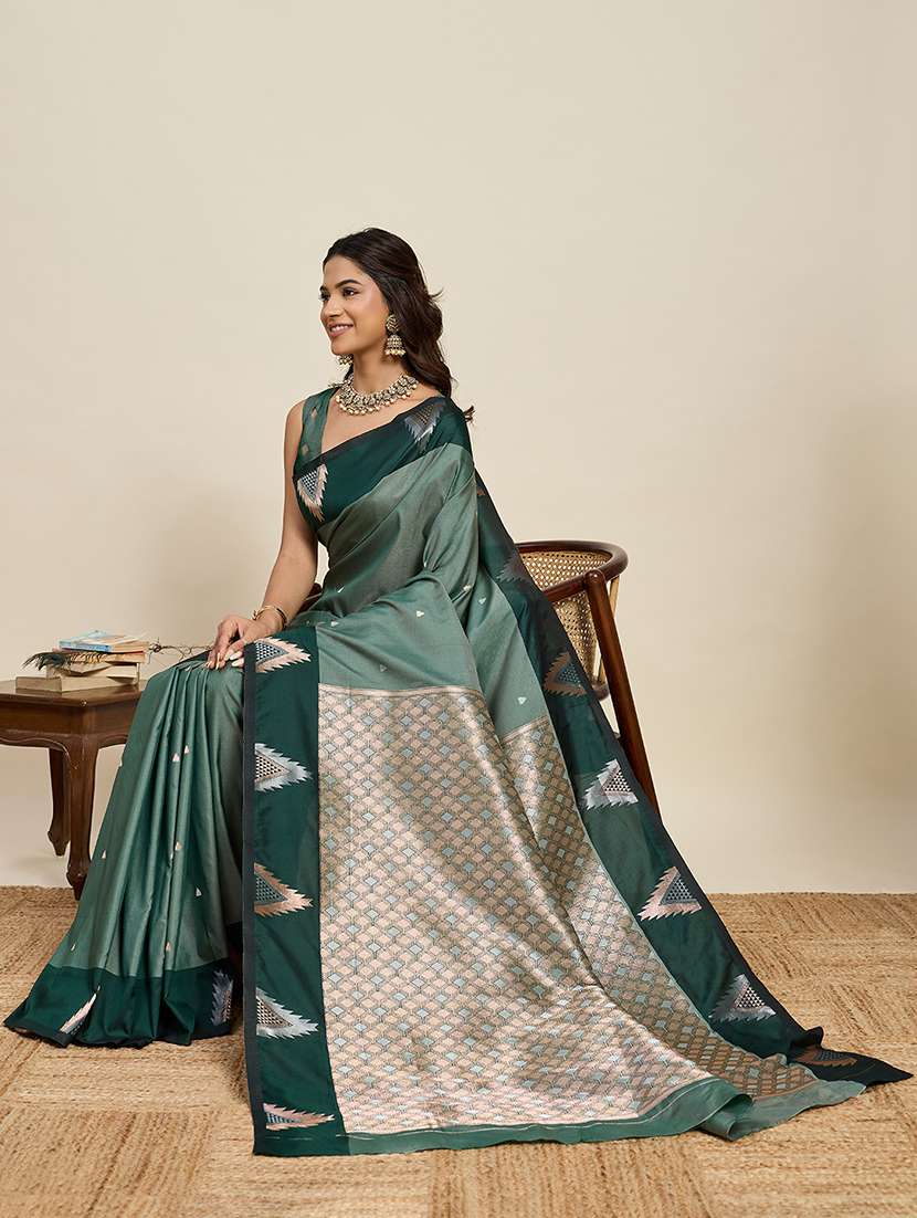 women self design banarasi saree with blouse - 22298666 -  Standard Image - 3