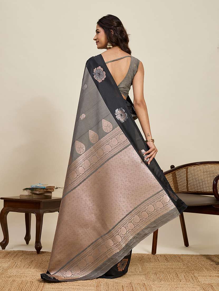 women self design banarasi saree with blouse - 22298671 -  Standard Image - 3