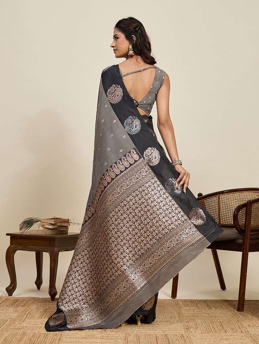 women self design banarasi saree with blouse - 22298677 -  Standard Image - 3