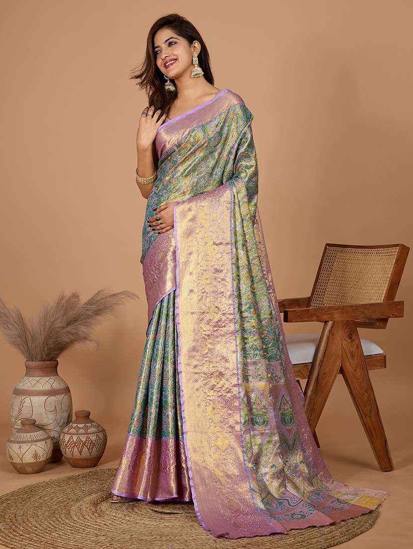 women self design kanjivaram saree with blouse