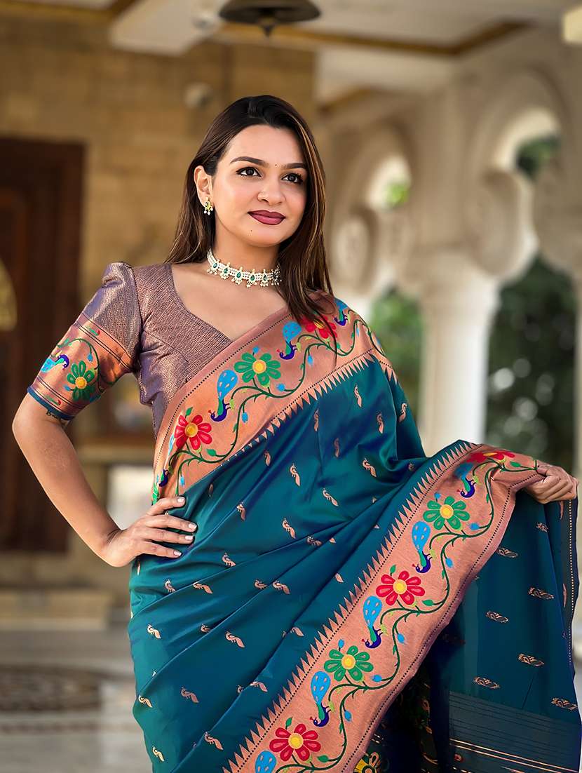 women self design paithani saree with blouse - 22298778 -  Standard Image - 3