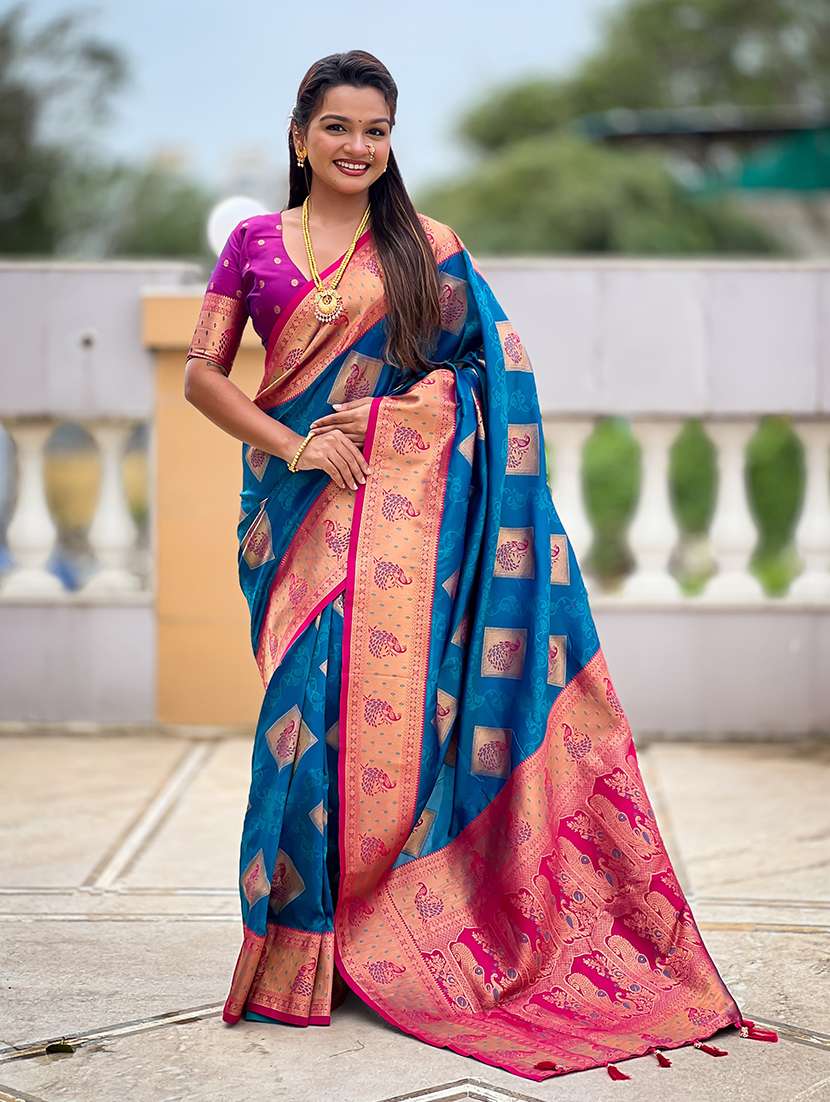 women self design banarasi saree with blouse