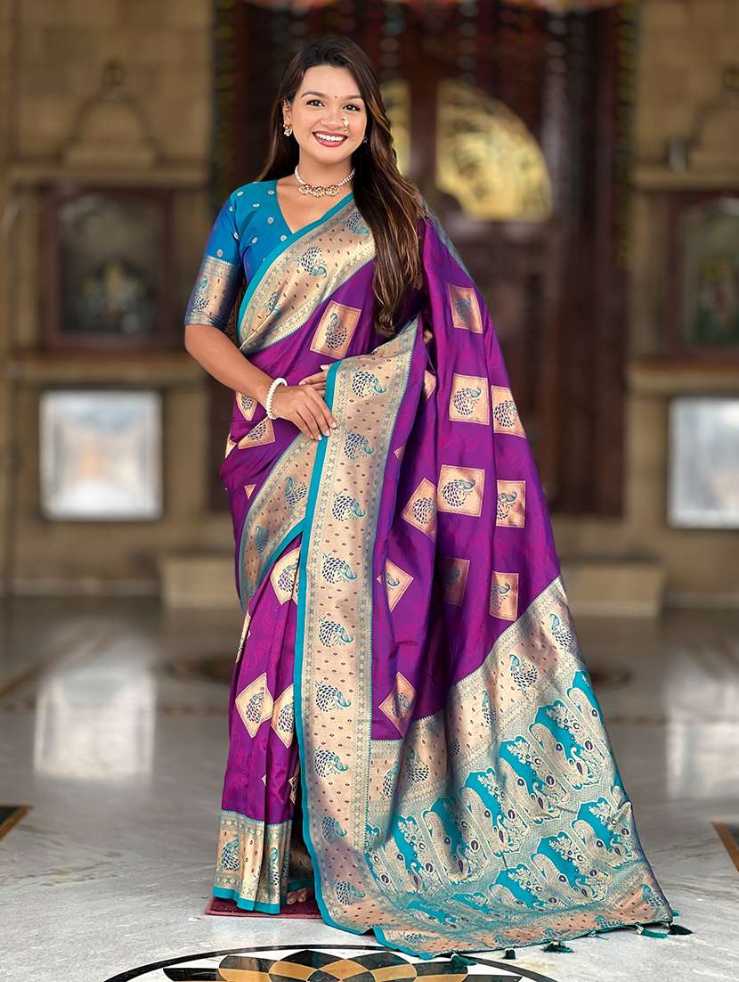 women self design banarasi saree with blouse