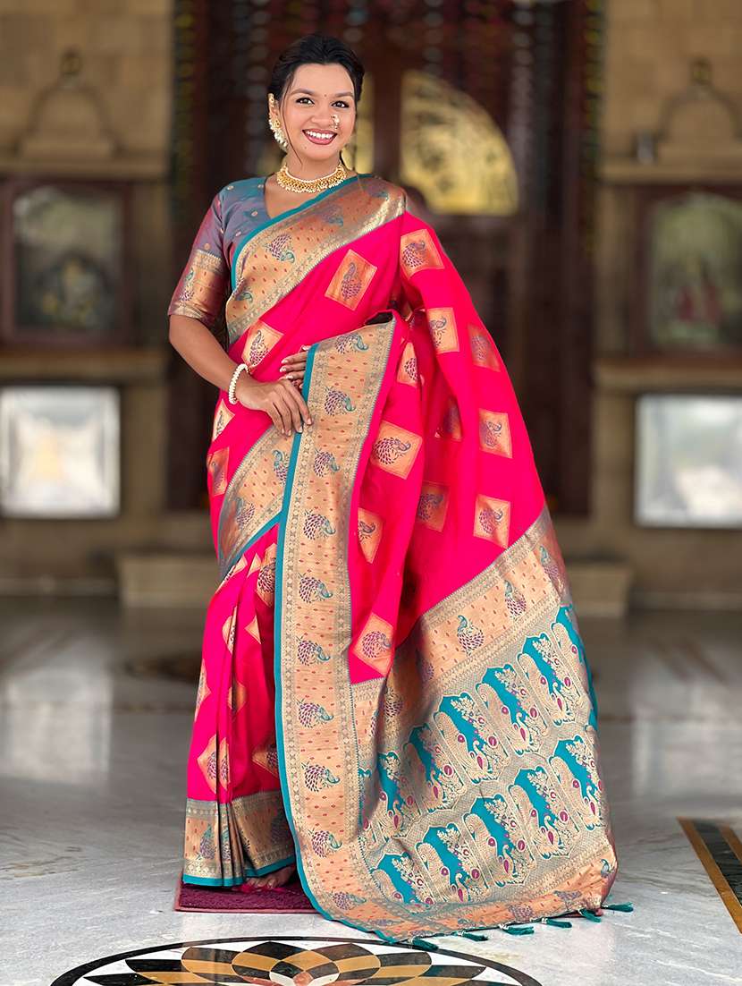 women self design banarasi saree with blouse