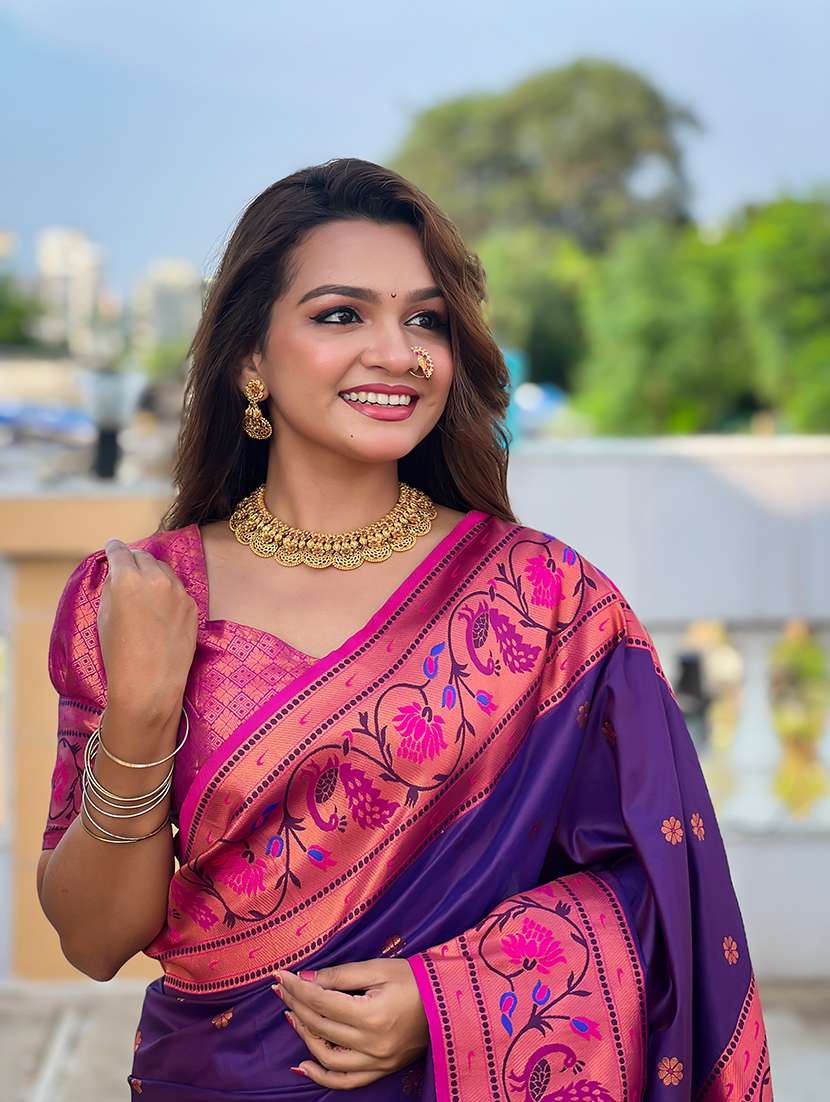 women self design paithani saree with blouse - 22298875 -  Standard Image - 3