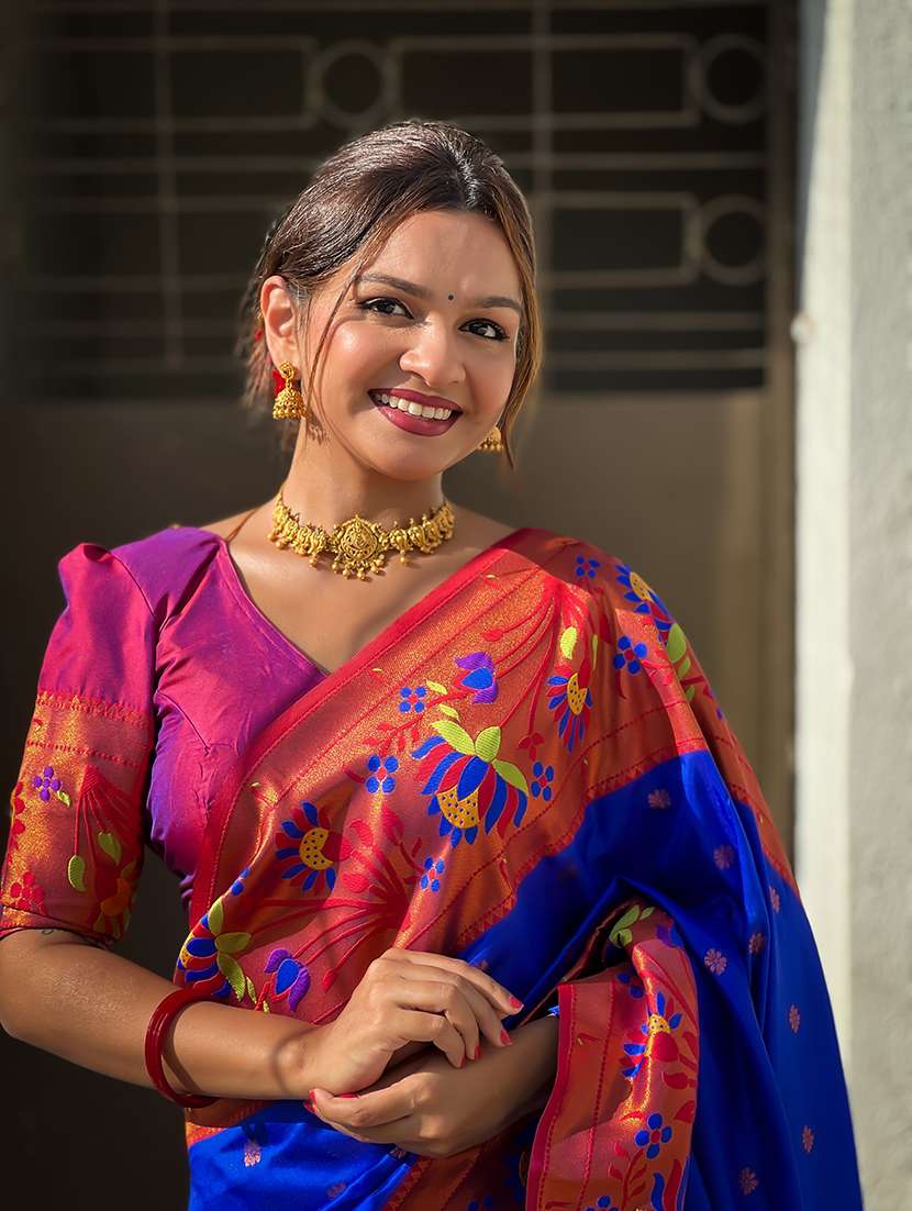 women self design paithani saree with blouse - 22298906 -  Standard Image - 3