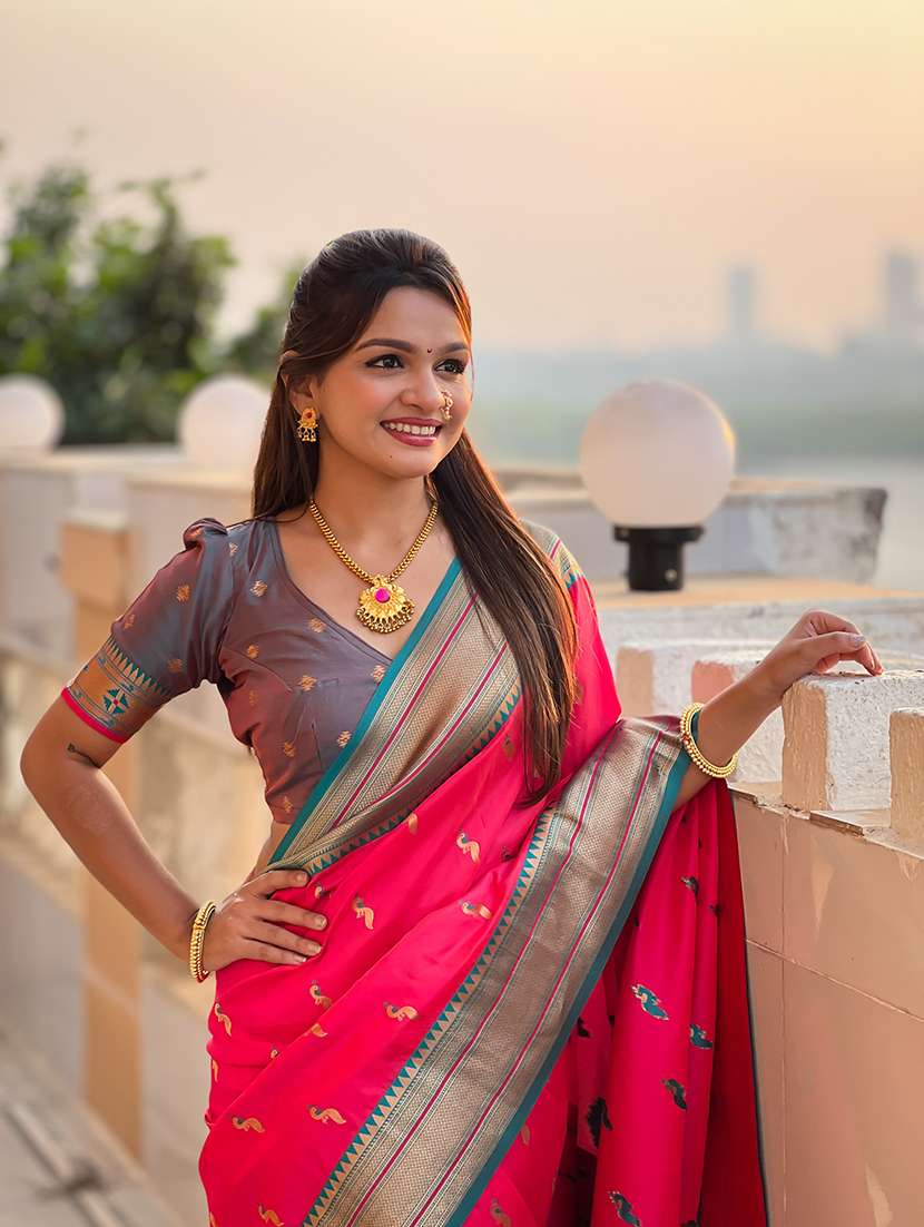 women self design paithani saree with blouse - 22298911 -  Standard Image - 3