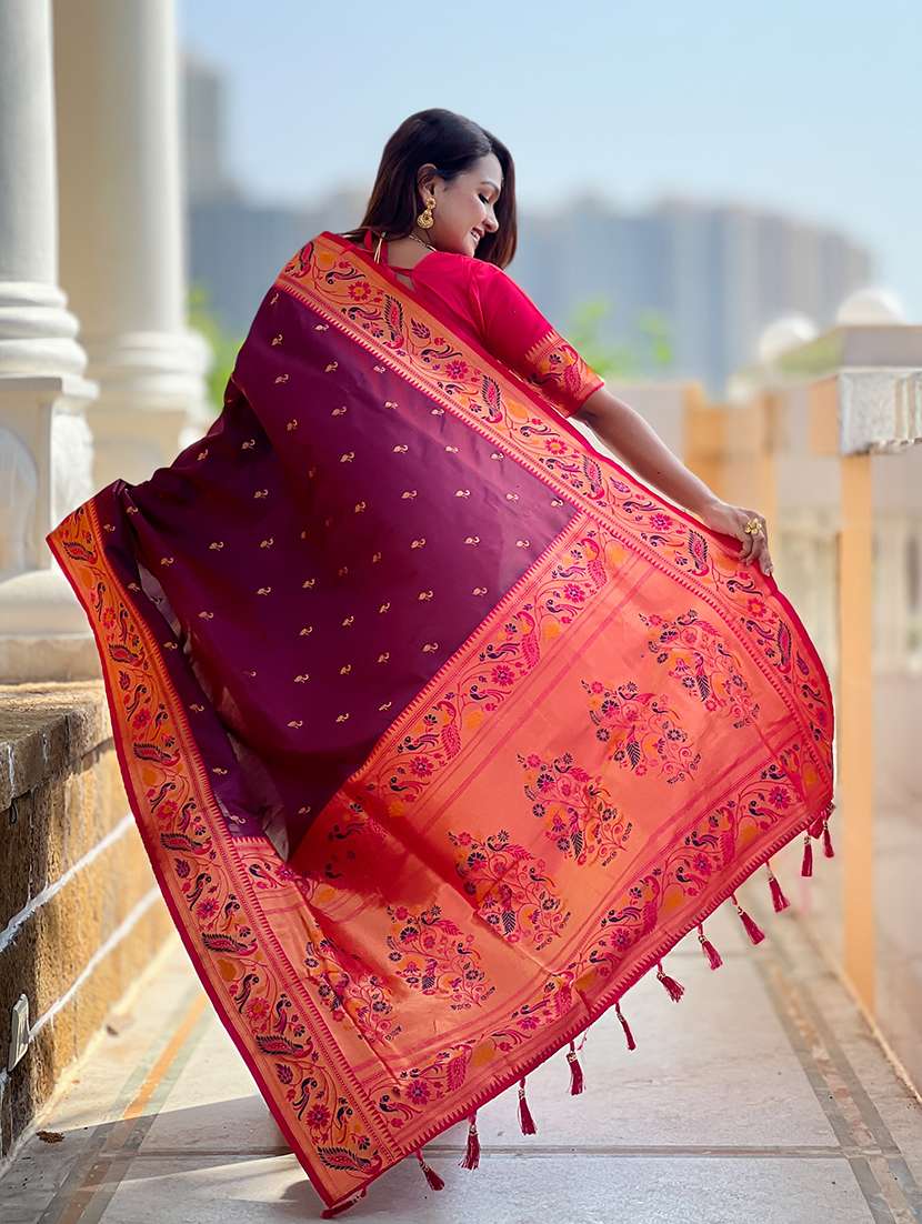women self design paithani saree with blouse - 22298939 -  Standard Image - 3