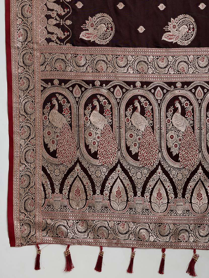 women self design banarasi saree with blouse - 22298971 -  Standard Image - 5