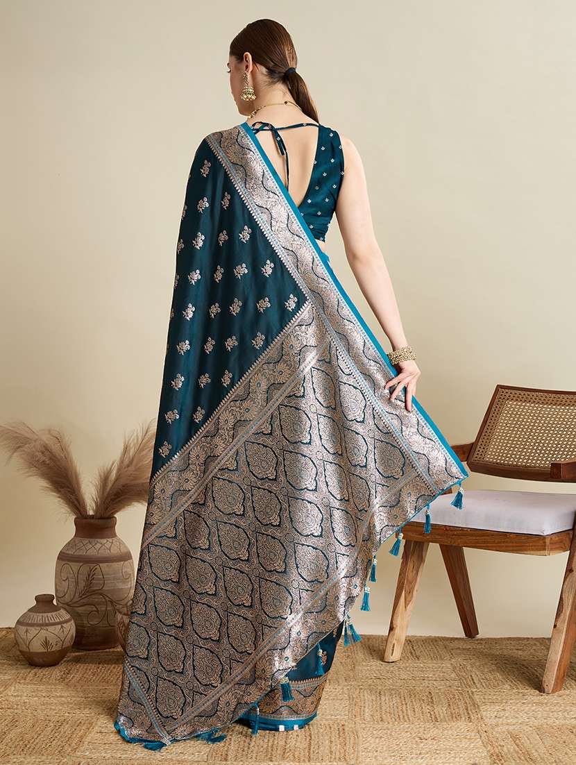 women self design banarasi saree with blouse - 22298974 -  Standard Image - 3