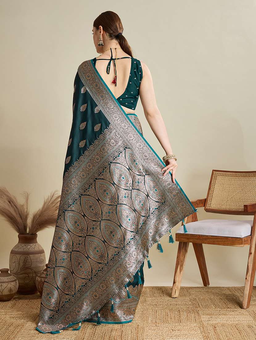 women self design banarasi saree with blouse - 22298979 -  Standard Image - 3