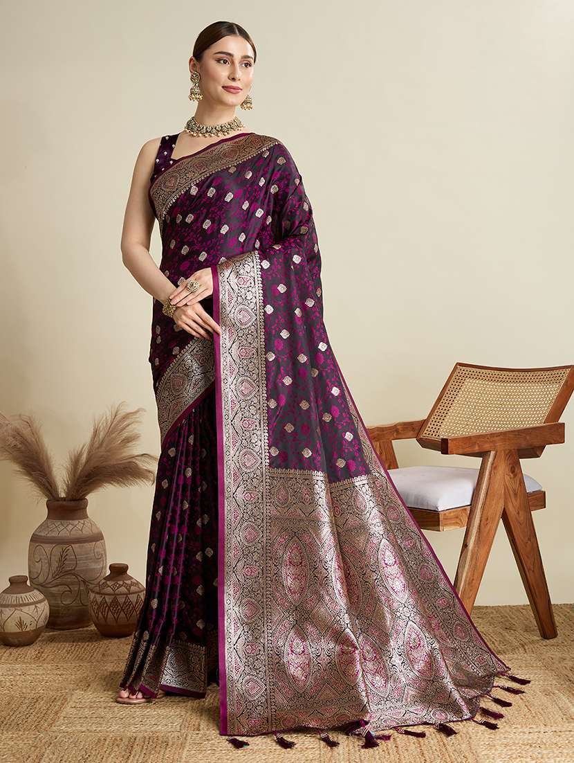 Women Self Design Banarasi Saree With Blouse - 22298987 -  Standard Image - 3