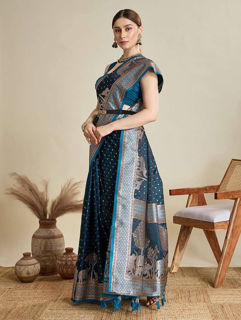 women self design banarasi saree with blouse - 22298988 -  Standard Image - 3