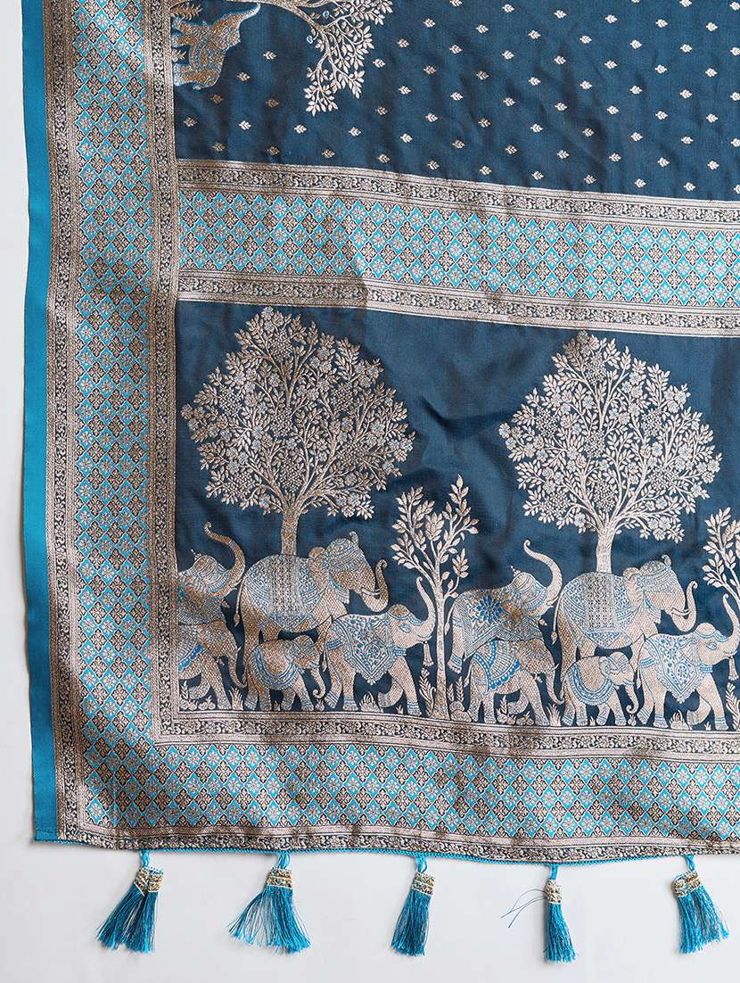 women self design banarasi saree with blouse - 22298988 -  Standard Image - 5