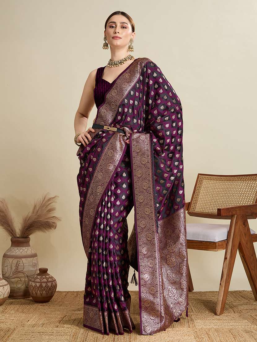 women self design banarasi saree with blouse