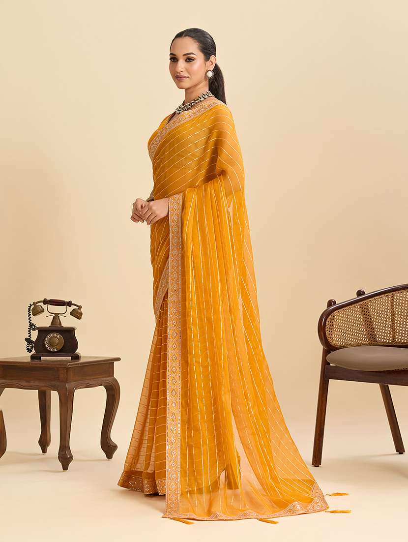 women striped bordered saree with blouse - 22299001 -  Standard Image - 3