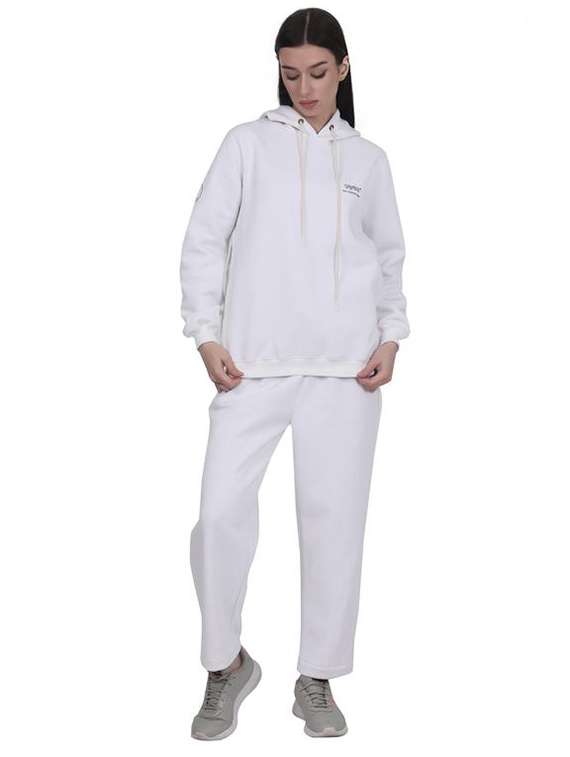 women solid hooded winter wear co-ord set