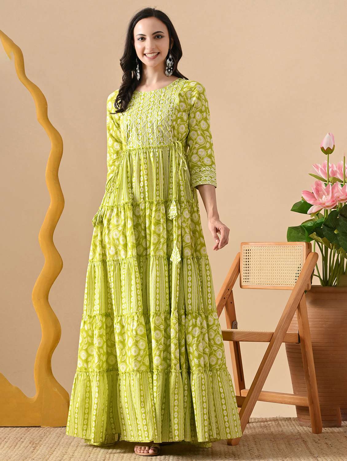 women printed three quarter sleeve ethnic dress