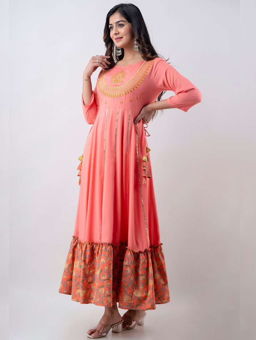 women printed three quarter sleeve ethnic dress - 22299153 -  Standard Image - 3