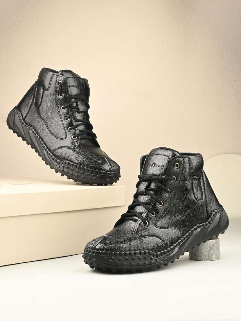 men black lace up boot