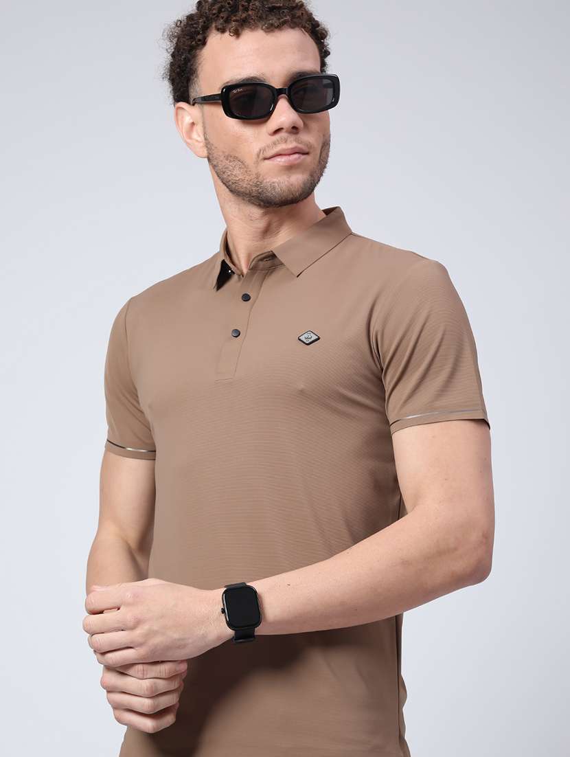 men's brown seamless polo-t-shirt with tonal stitching  slim fit breathable  stretch
