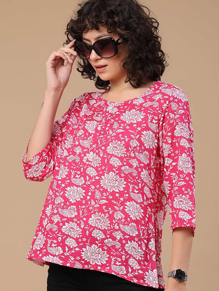 women printed three quarter sleeves straight kurti