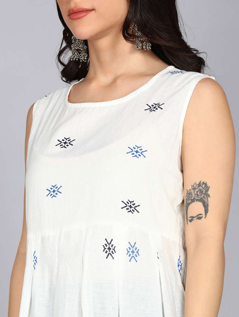 women printed three quarter sleeve ethnic dress - 22300347 -  Standard Image - 5