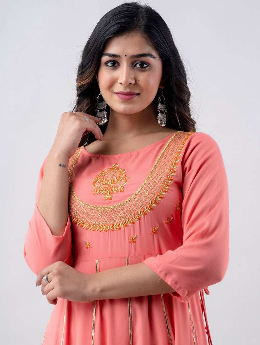 women printed three quarter sleeve ethnic dress - 22300359 -  Standard Image - 5